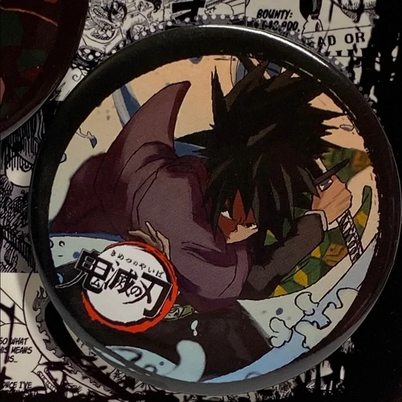 Anime Button 4pc Set - Multicolor - Picture 7 of 7